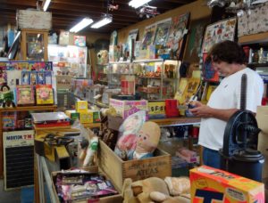 Renninger's Antique Market, Adamstown, PA